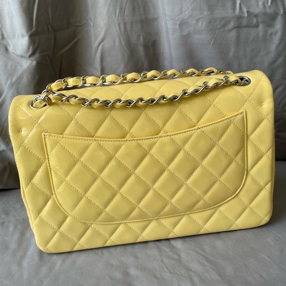 **SOLD** Chanel Classic Double Flap Patent Leather - Picture 5 of 11